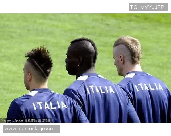 足球明星留莫西干发型引领潮流成时尚风向标的背后故事